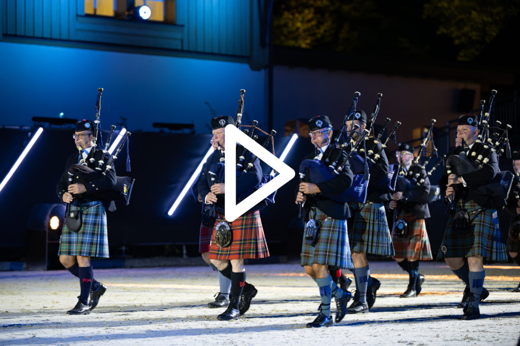 massed pipes and drums